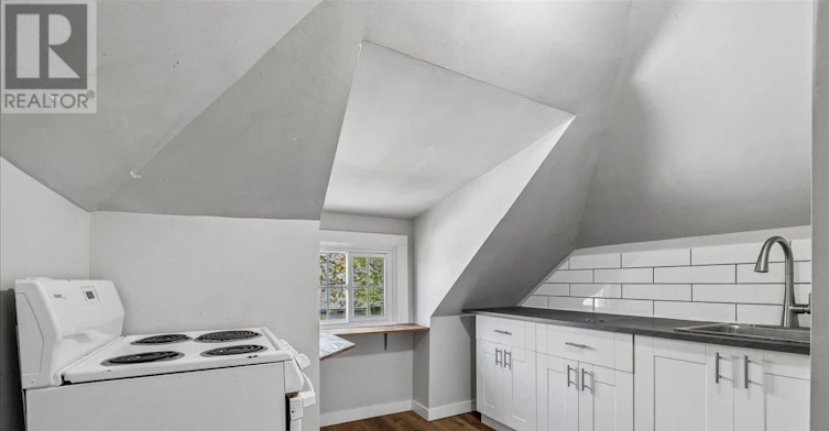 MAIN) - 155-1/2 Lake Street, St. Catharines, ON, L2R 5Y5 - 8