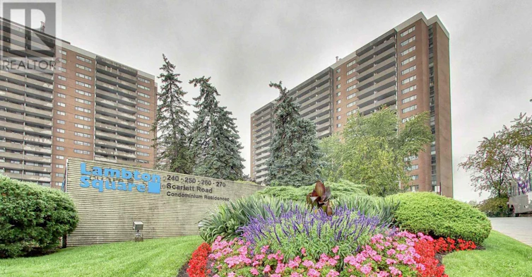 1302-240 Scarlett Road, Toronto, ON, M6N 4X4