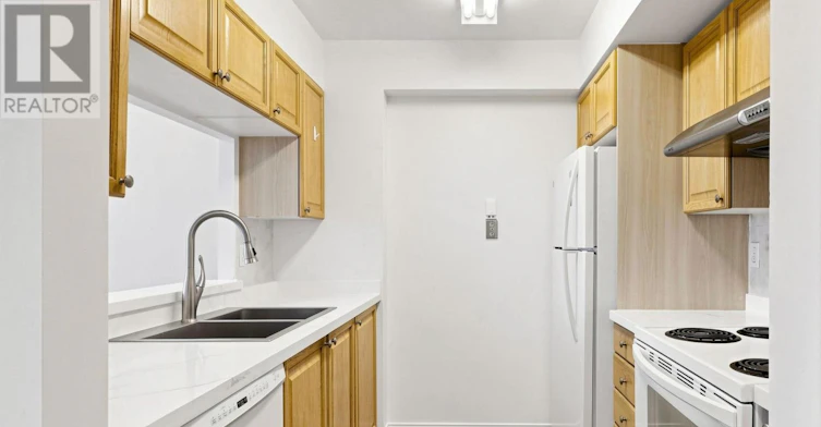 1511-238 Doris Avenue, Toronto, ON, M2N 6W1 - 17