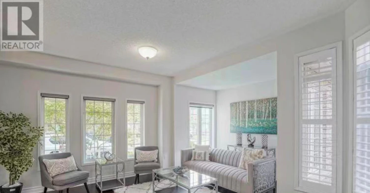 100 Emery Hill Boulevard, Markham, ON, L6C 2S6 - 4