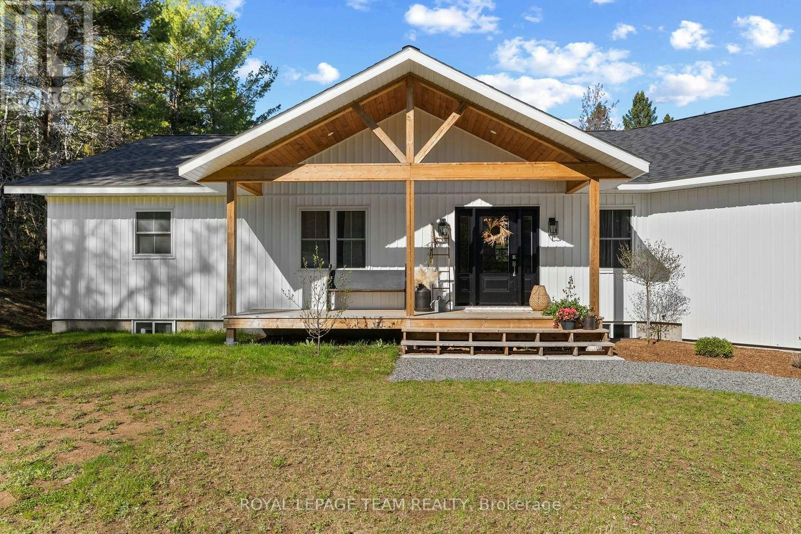 36 Hillcrest Avenue, Killaloe, ON, K0J 1N0