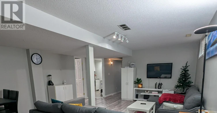 544 Freeman Crescent, Kingston, ON, K7K 7H5 - 3
