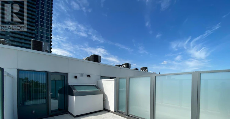 TH32-1050 Portage Parkway, Vaughan, ON, L4K 2M7 - 31
