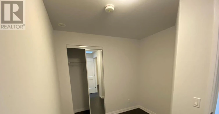 TH32-1050 Portage Parkway, Vaughan, ON, L4K 2M7 - 13