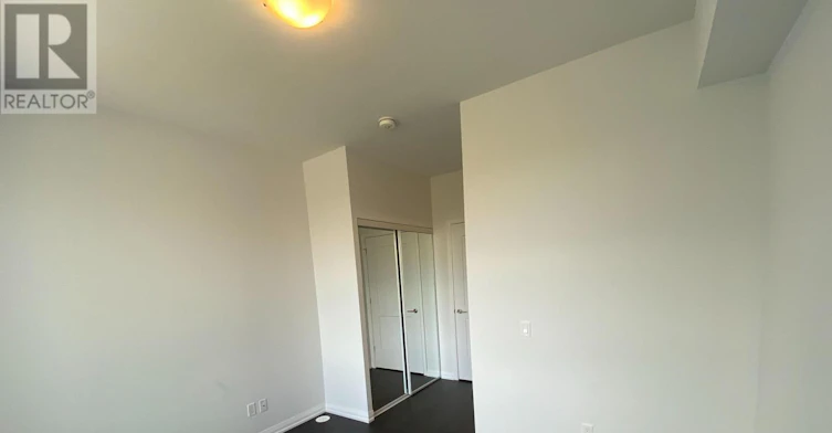 TH32-1050 Portage Parkway, Vaughan, ON, L4K 2M7 - 26