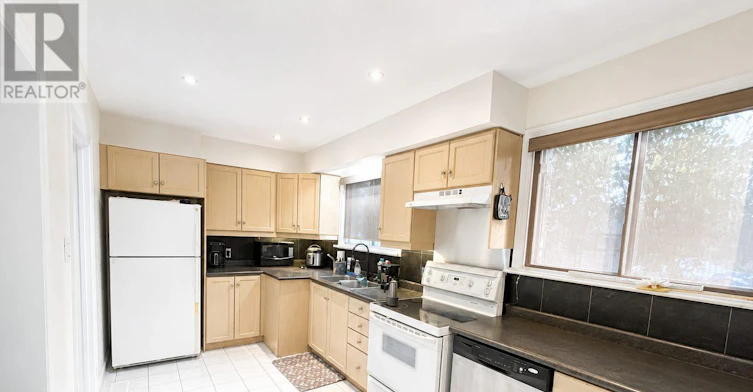 41 Ludgate Drive, Toronto, ON, M9W 2Y2 - 4