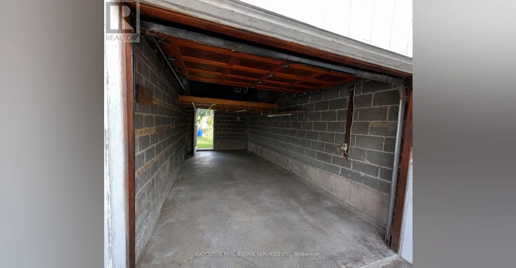 41 Ludgate Drive, Toronto, ON, M9W 2Y2 - 2