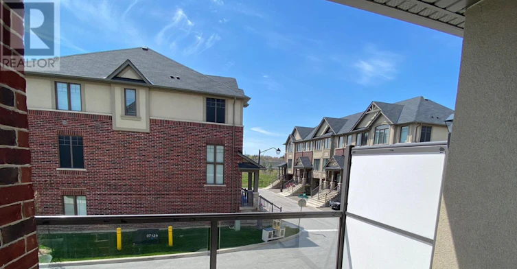 4 Workman Lane, Hamilton, ON, L9G 0H2 - 7