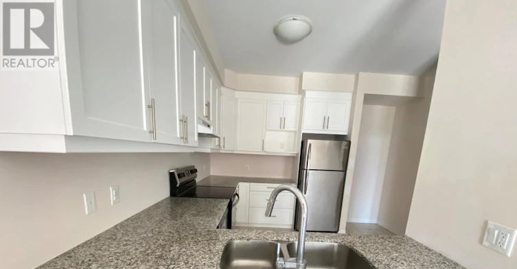 4 Workman Lane, Hamilton, ON, L9G 0H2 - 5