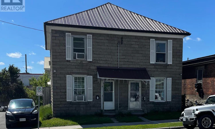 4-6 Market Street S