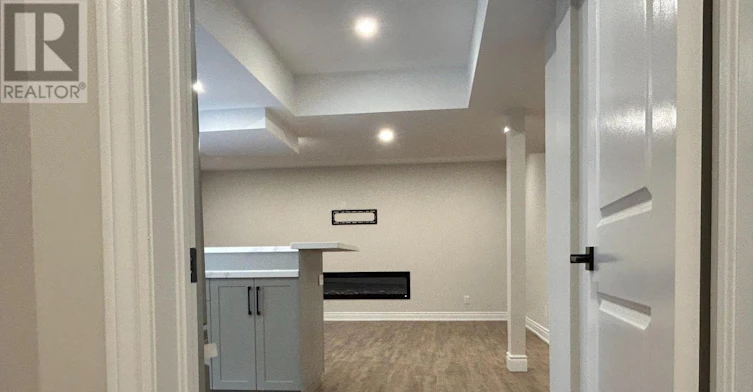 LOWER-2318 Valley Forest Way, Oakville, ON, L6H 6W8 - 2