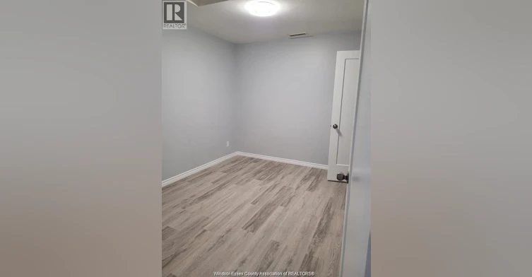 1-3875 Tecumseh Road East, Windsor, ON, N8W 1T1 - 5