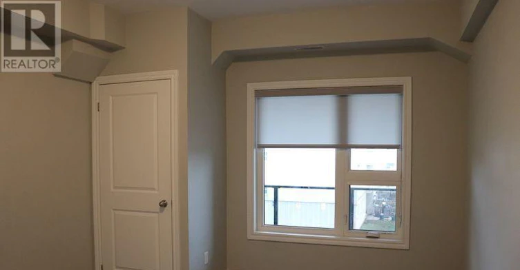 403-143 Bloor Street W, Oshawa, ON, L1J 1P5 - 4