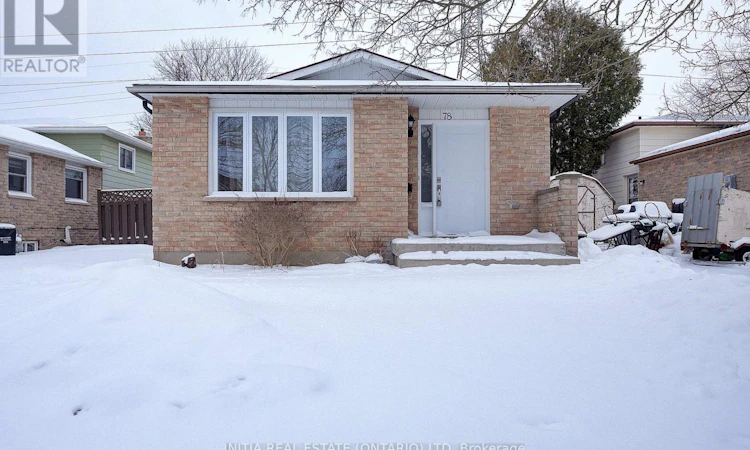 78 Lysanda Court