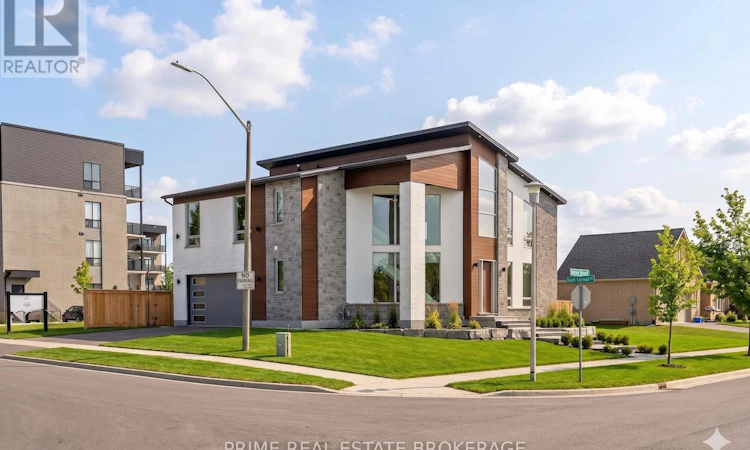 115 Carriage Road SOUTH