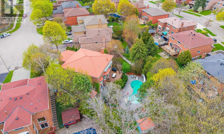 2023 Jacamar Court