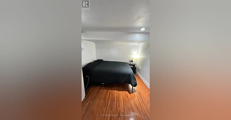 LOWER-8 Runnymede Road, Toronto, ON, M6S 2Y2 - 12