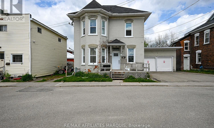 178 Chambers Street E
