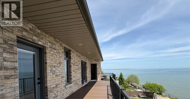 236 Shoreview Circle, Windsor, ON, N8P 1M7 - 37