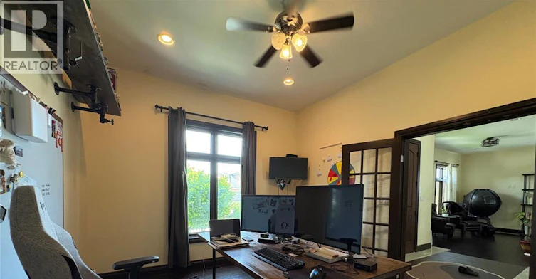 236 Shoreview Circle, Windsor, ON, N8P 1M7 - 6