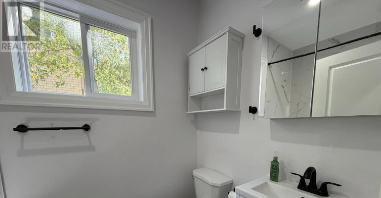 A-825 Cameron Street, Peterborough, ON, K9J 4A2 - 9