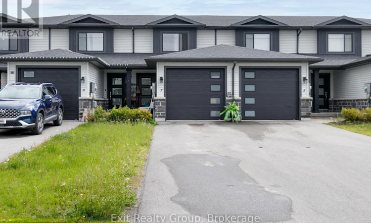 7 Dewal Place