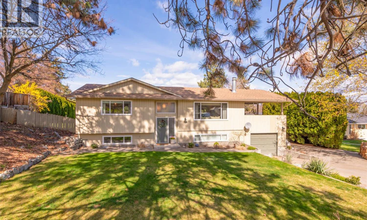 1520 Oakridge Road