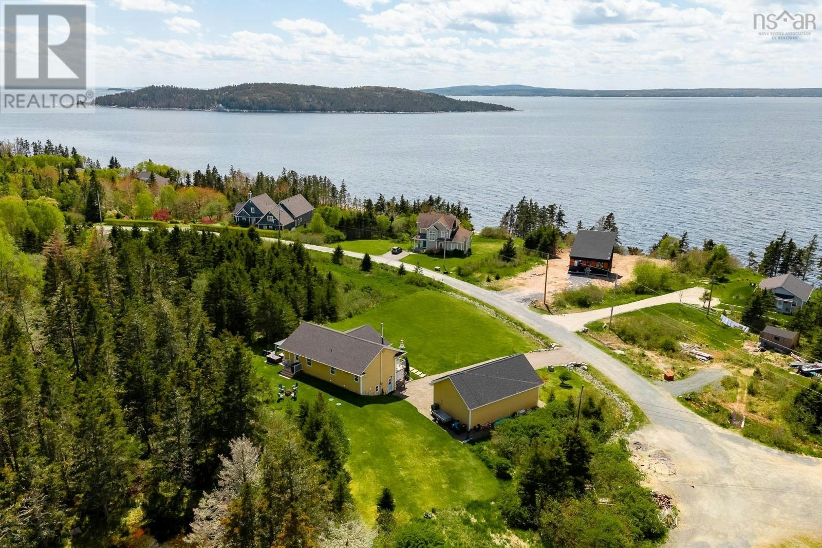 45 Amys Drive, Hacketts Cove, NS, B3Z 3M3