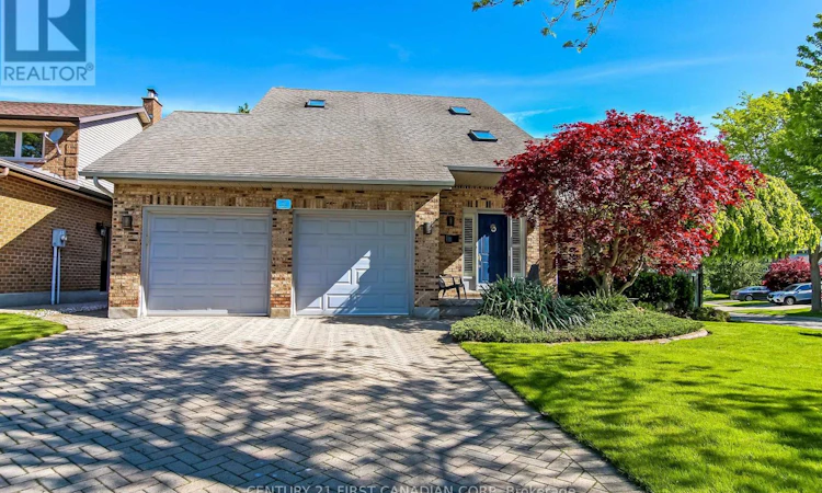 47 Monte Vista Crescent