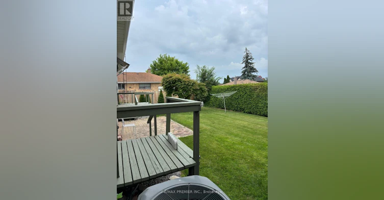 4 Weldon Court, Toronto, ON, M6L 1V5 - 29