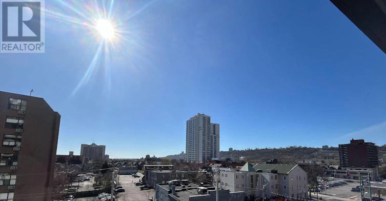 527-1 Jarvis Street E, Hamilton, ON, L8R 3J2 - 18