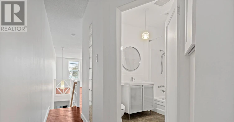 378 Booth Street, Ottawa, ON, K1R 7K6 - 11