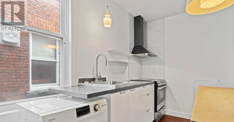 378 Booth Street, Ottawa, ON, K1R 7K6 - 8