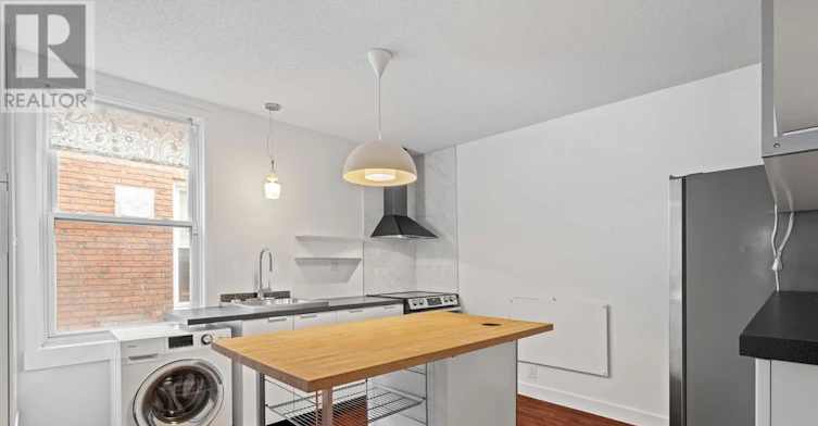 378 Booth Street, Ottawa, ON, K1R 7K6 - 6