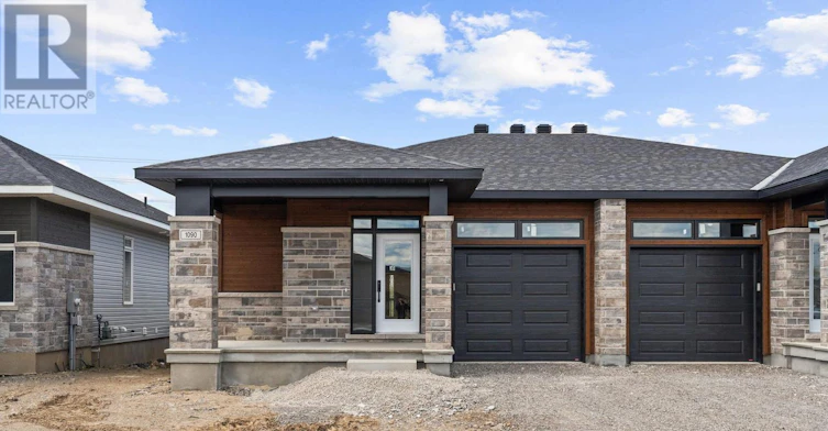 1090 Moore Street, Brockville, ON, K6V 7N1 - 2