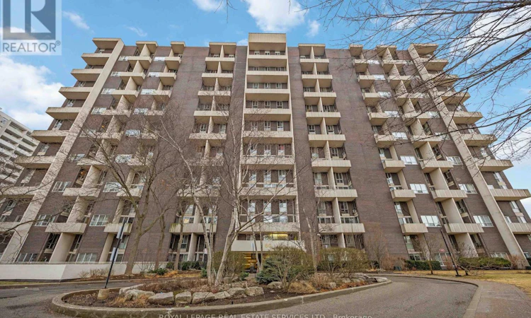 808-60 Southport Street