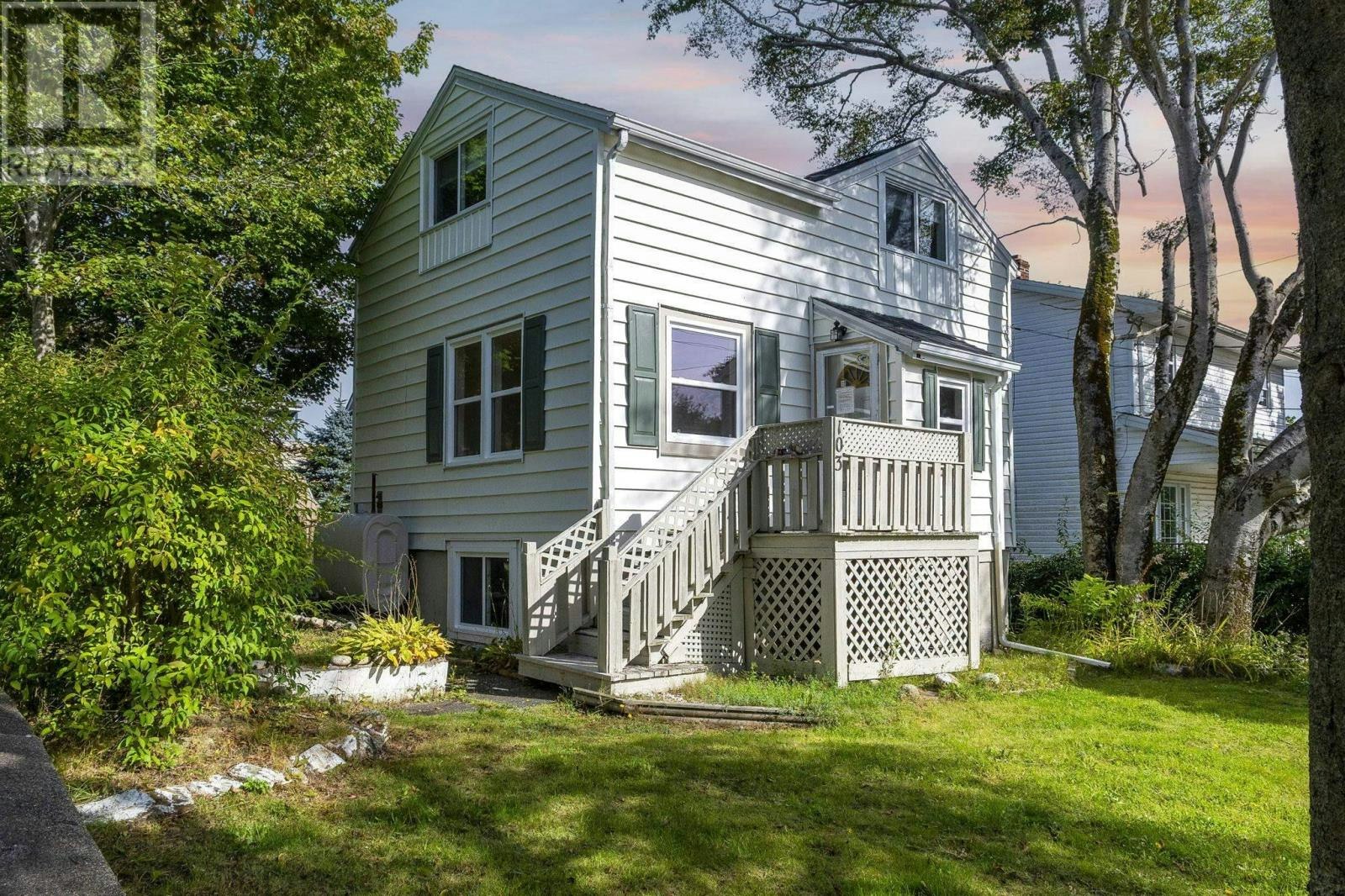 103 Rufus Avenue, Halifax, NS, B3N 2L8