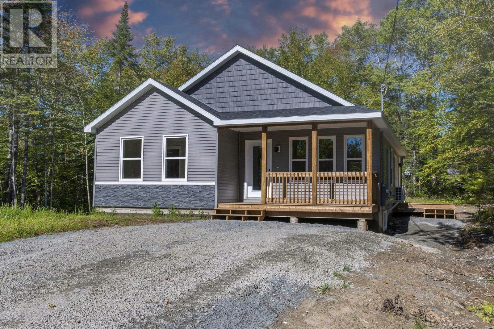 23 Lakecrest Drive, East Uniacke, NS, B0N 0B3