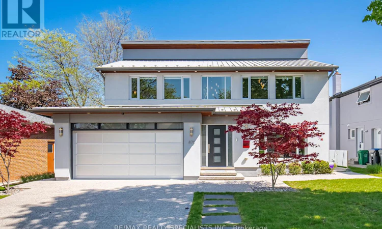 870 Hollowtree Crescent