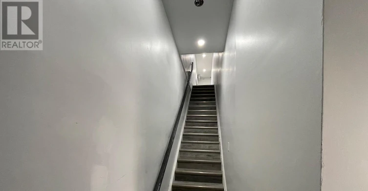 5-259 Lakeshore Road E, Mississauga, ON, L5G 1G8 - 2