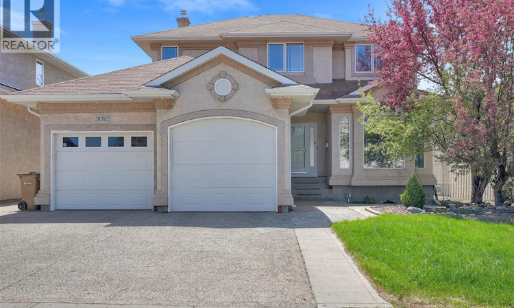 3012 St James Crescent