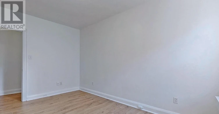 UPPER-1747 Bayview Avenue, Toronto, ON, M4G 3C5 - 15