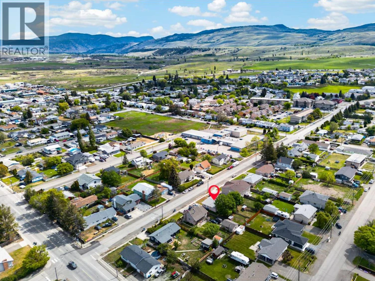 2638 Clapperton Avenue, Merritt, BC, V1K 1B3 - 8