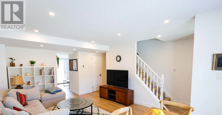 70-70 Chapman Court, London, ON, N6G 4Z4 - 4