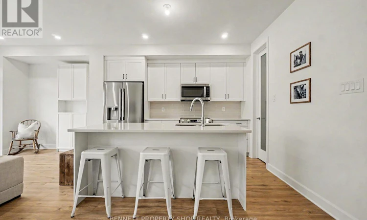 1047 Ventus Way