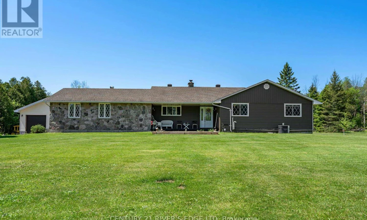5072 44 County Road