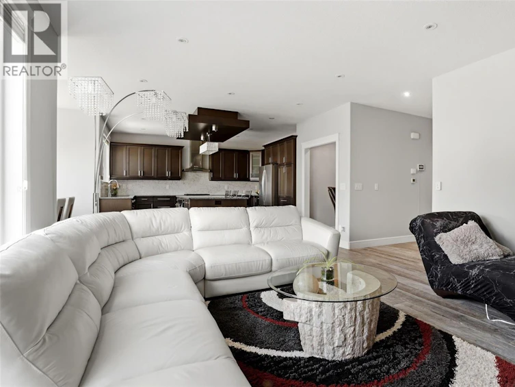 4868 Wright Road, Regina, SK, S4W 0A8 - 9