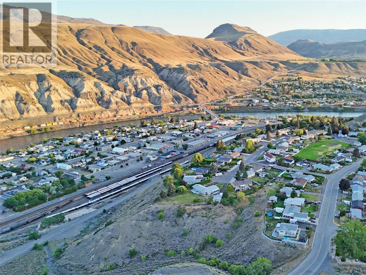 1342 Heustis Drive, Ashcroft, BC, V0K 1A0 - 12
