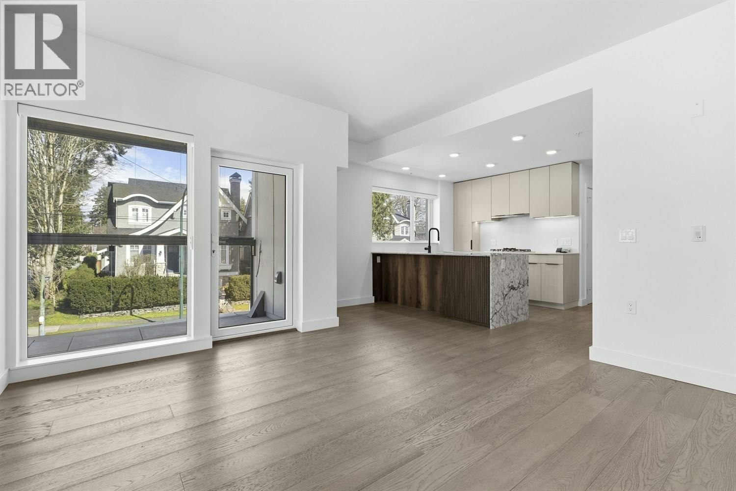 201-3590 W 39th Avenue, Vancouver, BC, V6N 3A5
