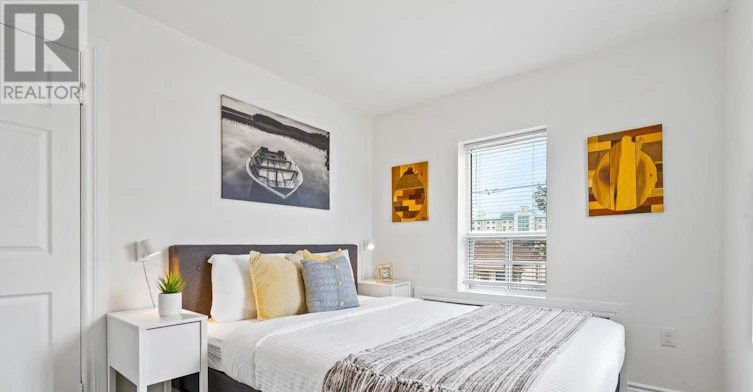 UPPER-5654 Desson Avenue, Niagara Falls, ON, L2G 3T2 - 9